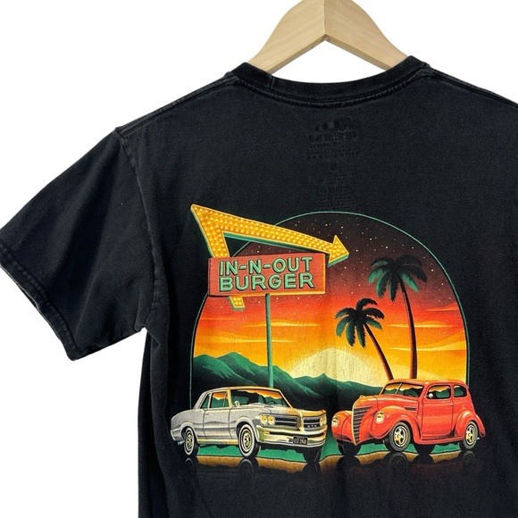 In and Out Burger Classic Car Tee texas - Picture 5 of 6